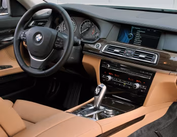 Panel frontal BMW 730d [Worldwide] (F01) '2008–12