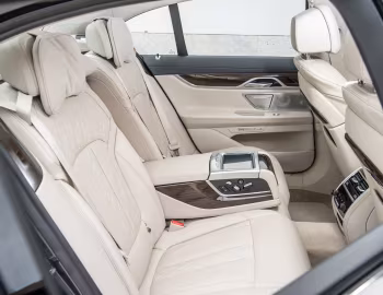 Интерьер BMW 730d [Worldwide] (G11) '2015–19
