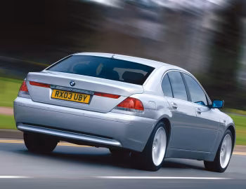 BMW 730d [UK-spec] (E65) '2002–05