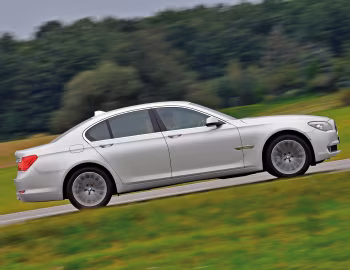 BMW 730d [Worldwide] (F01) '2008–12