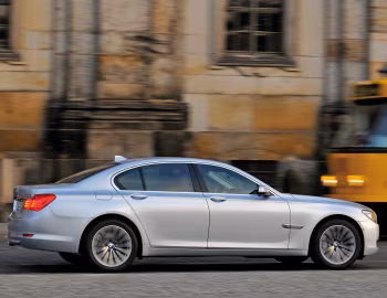BMW 730d [Worldwide] (F01) '2008–12