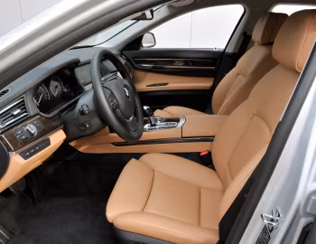 Інтэр'ер BMW 730d [Worldwide] (F01) '2008–12