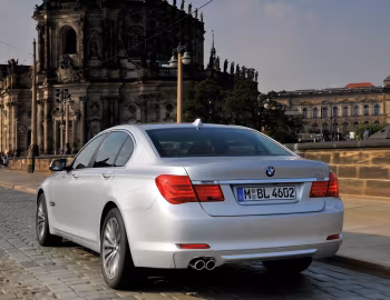 BMW 730d [Worldwide] (F01) '2008–12