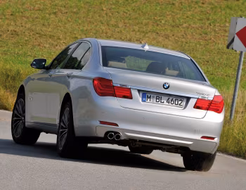 BMW 730d [Worldwide] (F01) '2008–12