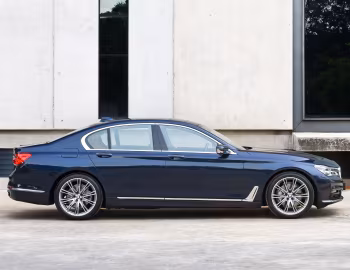 BMW 730d [South Africa] (G11) '2016–19