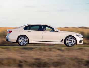 BMW 730d xDrive M Sport [UK-spec] (G11) '2015–19