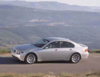 BMW 730i [Worldwide] (E65) '2003–05