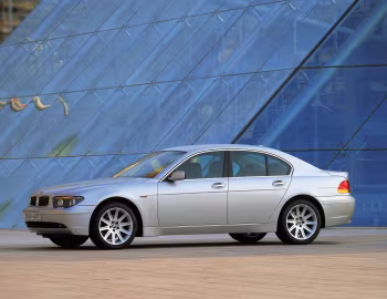 BMW 730i [Worldwide] (E65) '2003–05