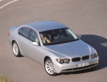 BMW 730i [Worldwide] (E65) '2003–05