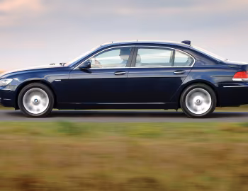 BMW 730Ld [UK-spec] (E66) '2005–08