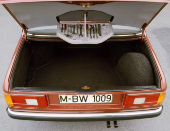 Багажнік BMW 733i [Worldwide] (E23) '1977–79