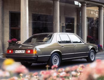 BMW 733i [Worldwide] (E23) '1977–79