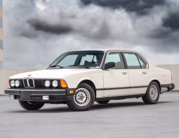 1983–84 BMW 733i [North America] (E23) '07.1982–83