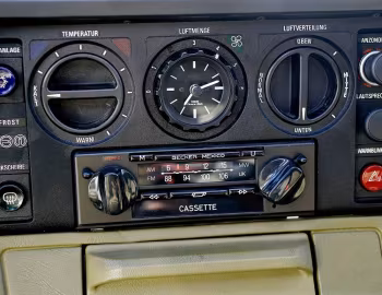 Тарпеда BMW 733i [Worldwide] (E23) '1977–09.1979