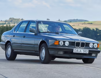BMW 735i AT [Worldwide] (E32) '1986–92