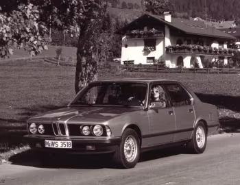 BMW 735i [Worldwide] (E23) '09.1979–09.1982