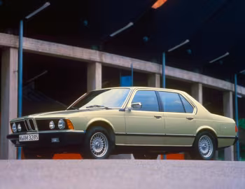 BMW 735i [Worldwide] (E23) '09.1979–09.1982