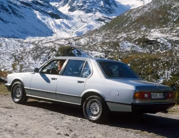 BMW 735i [Worldwide] (E23) '09.1979–09.1982