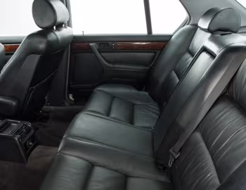 Interior BMW 735i [UK-spec] (E32) '1986–92