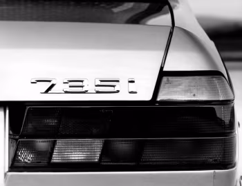 BMW 735i [Worldwide] (E32) '09.1986–09.1992
