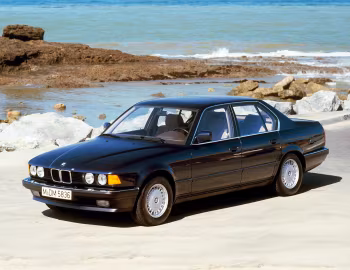 BMW 735i [Worldwide] (E32) '09.1986–09.1992