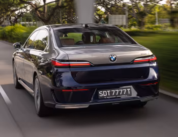 BMW 735i [Singapore] (G70) '2022–pr.