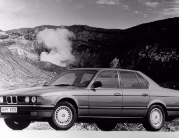 BMW 735i [Worldwide] (E32) '09.1986–09.1992