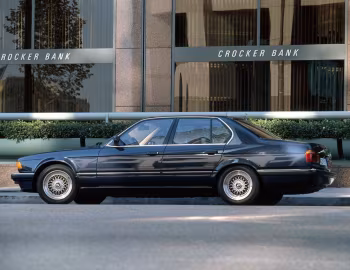 BMW 735i [Worldwide] (E32) '09.1986–09.1992