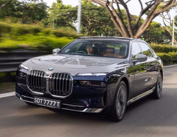 BMW 735i [Singapore] (G70) '2022–н.ч.