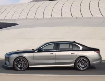BMW 740 xDrive [Worldwide] (G70) '2026