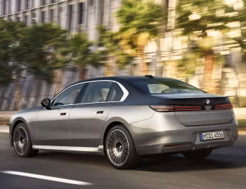 BMW 740 xDrive [Worldwide] (G70) '2026