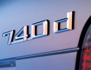 BMW 740d [Worldwide] (E38) '09.1998–2001