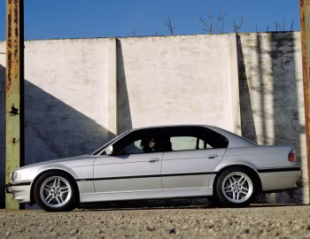 BMW 740d [Worldwide] (E38) '09.1998–2001