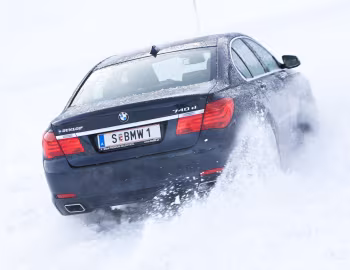 BMW 740d xDrive [Worldwide] (F01) '2008–12