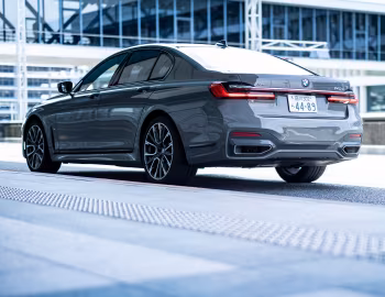 BMW 740d xDrive M Sport [Japan] (G11) '2019–22