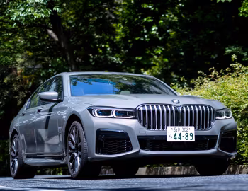 BMW 740d xDrive M Sport [Japan] (G11) '2019–22