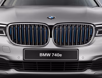 BMW 740e iPerformance [Worldwide] (G11) '2016–19