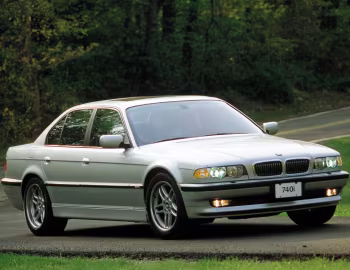 1999–2001 BMW 740i [North America] (E38) '1998–2001