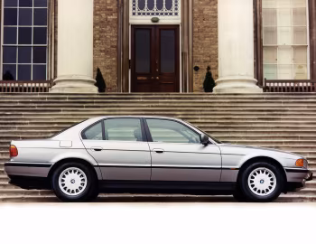 BMW 740i [UK-spec] (E38) '1996–98