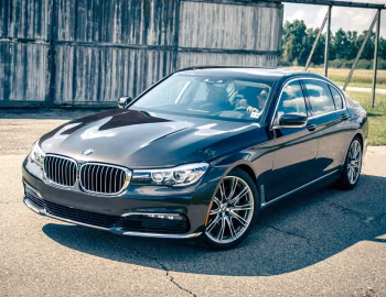 2016–19 BMW 740i [North America] (G11) '2015–19
