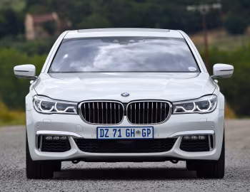 BMW 740i M Sport [South Africa] (G11) '2016–19