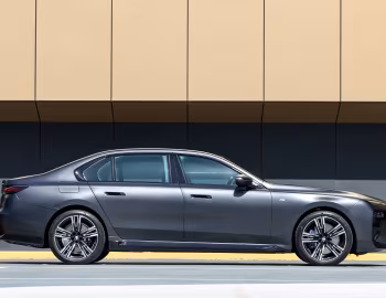 BMW 740i M Sport [Australia] (G70) '2023–pr.