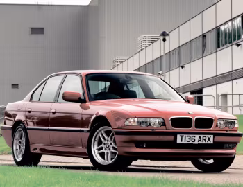 BMW 740i Sport [UK-spec] (E38) '1999–2001