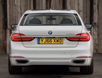 BMW 740Le iPerformance [UK-spec] (G12) '2016–19