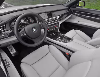 Panel frontal 2011–12 BMW 740Li M Sport Package [North America] (F02) '2010–12