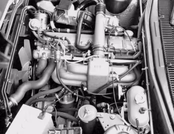 Sous la capuche BMW 745i [Worldwide] (E23) '1980–83