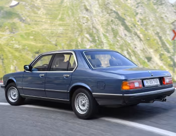 BMW 745i [Worldwide] (E23) '09.1982–06.1986