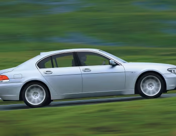 BMW 745i [UK-spec] (E65) '2001–05