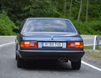 BMW 745i [Worldwide] (E23) '09.1982–06.1986
