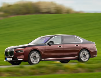 BMW 750e xDrive [Worldwide] (G70) '2023–pr.